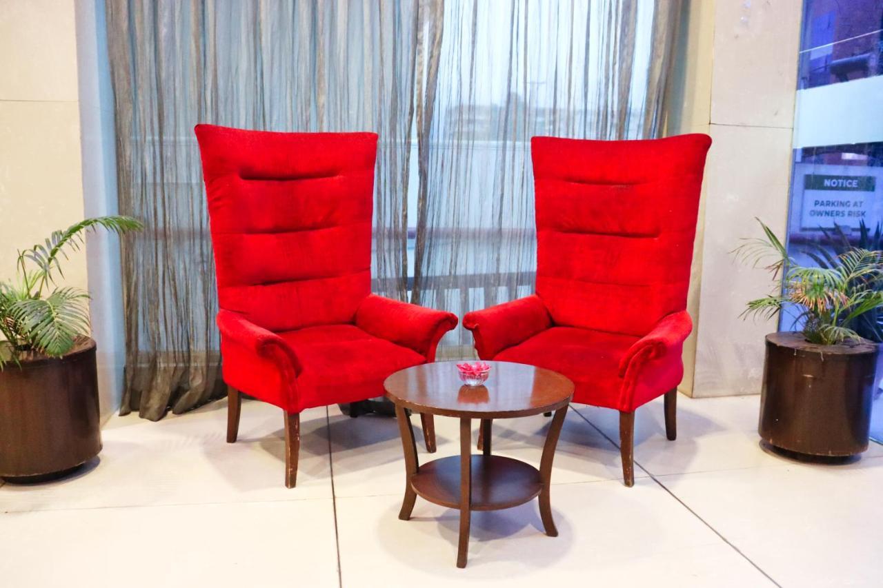 Hotel Clarks Collection Bhavnagar Bagian luar foto