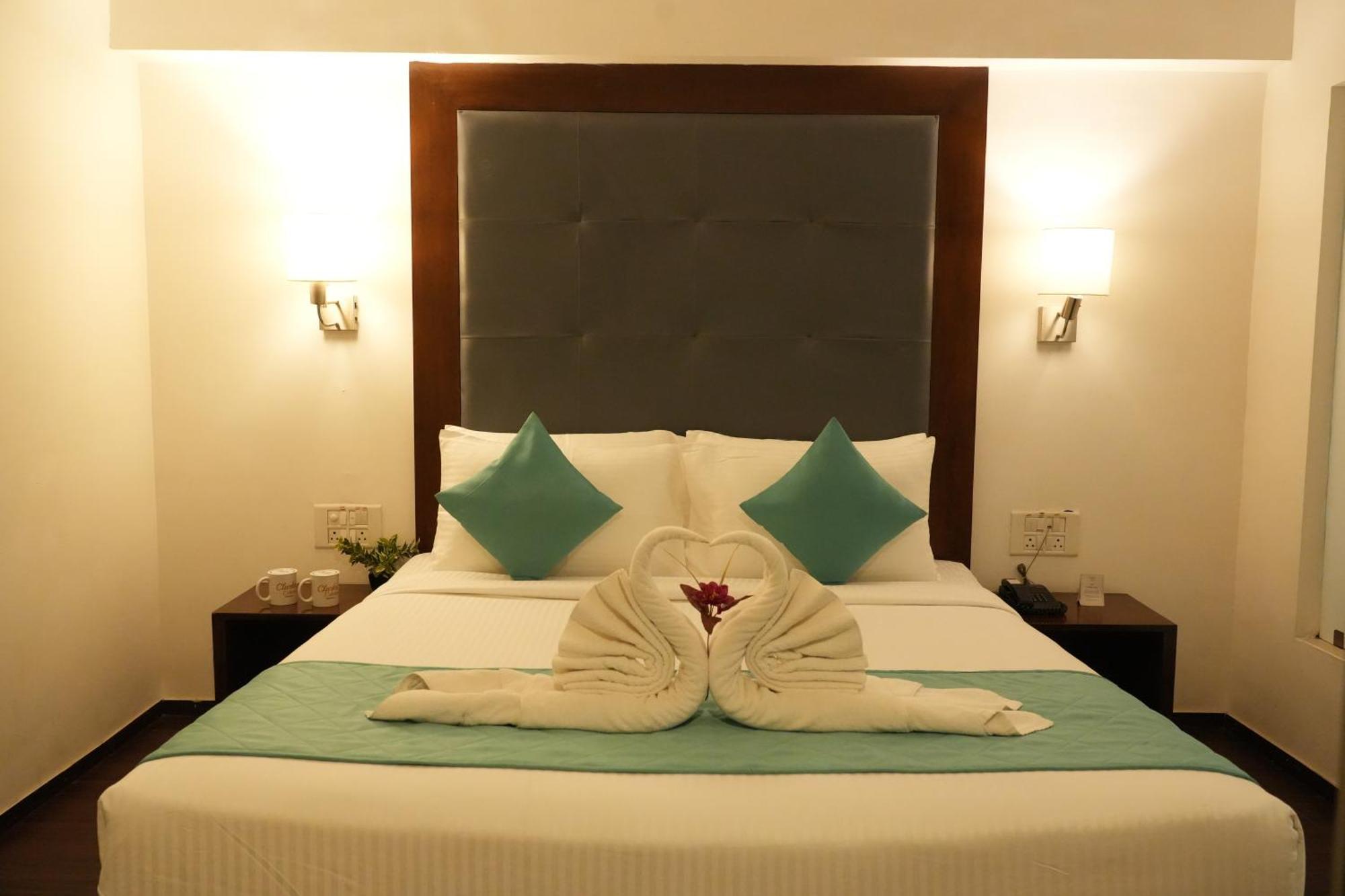 Hotel Clarks Collection Bhavnagar Bagian luar foto