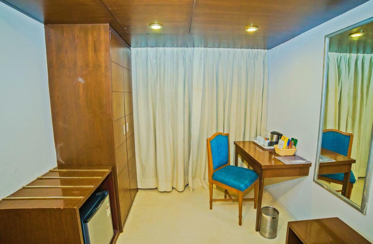 Hotel Clarks Collection Bhavnagar Bagian luar foto